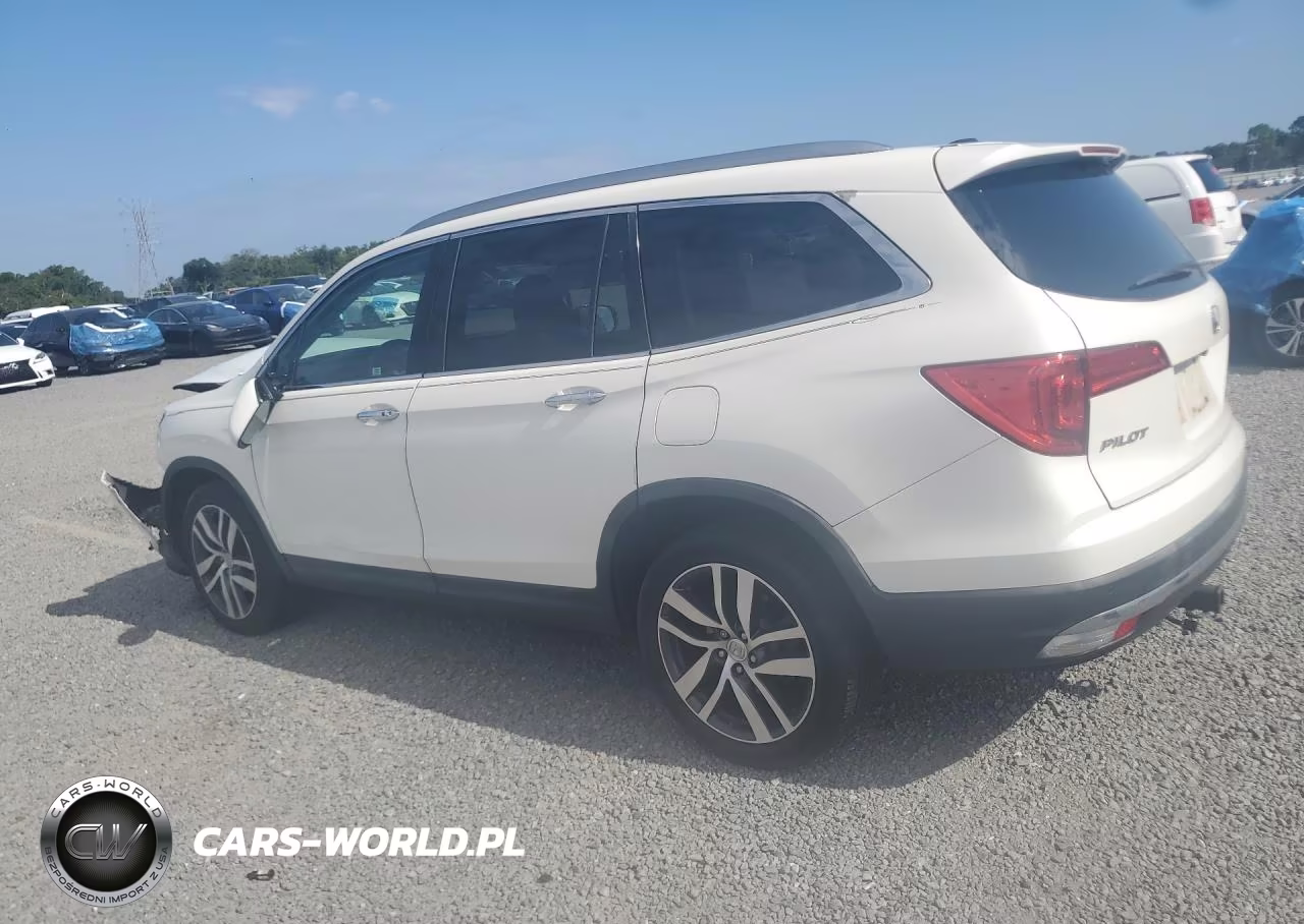 2017 Honda Pilot Touring VIN:5FNYF6H99HB083125 - 2