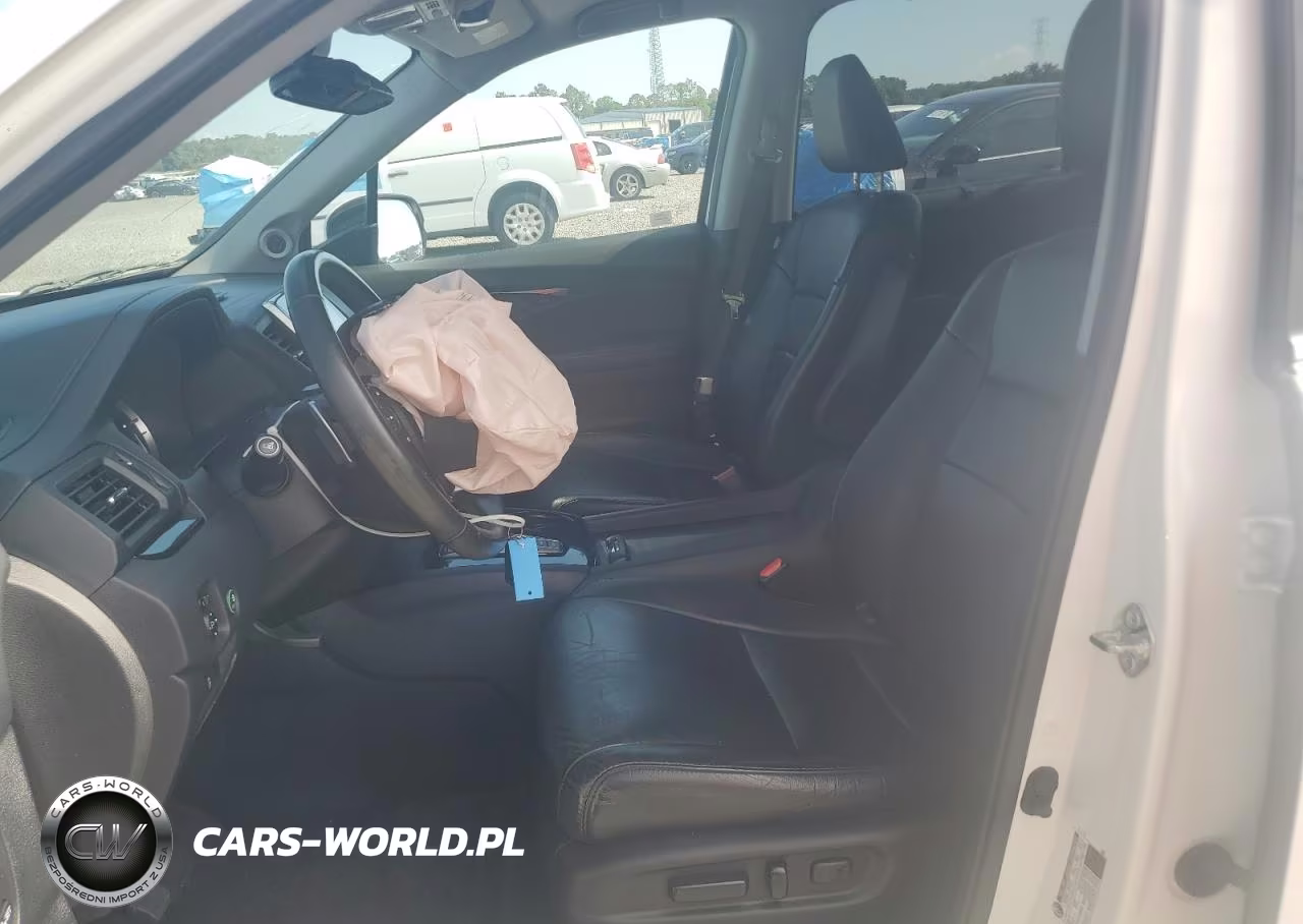 2017 Honda Pilot Touring VIN:5FNYF6H99HB083125 - 7