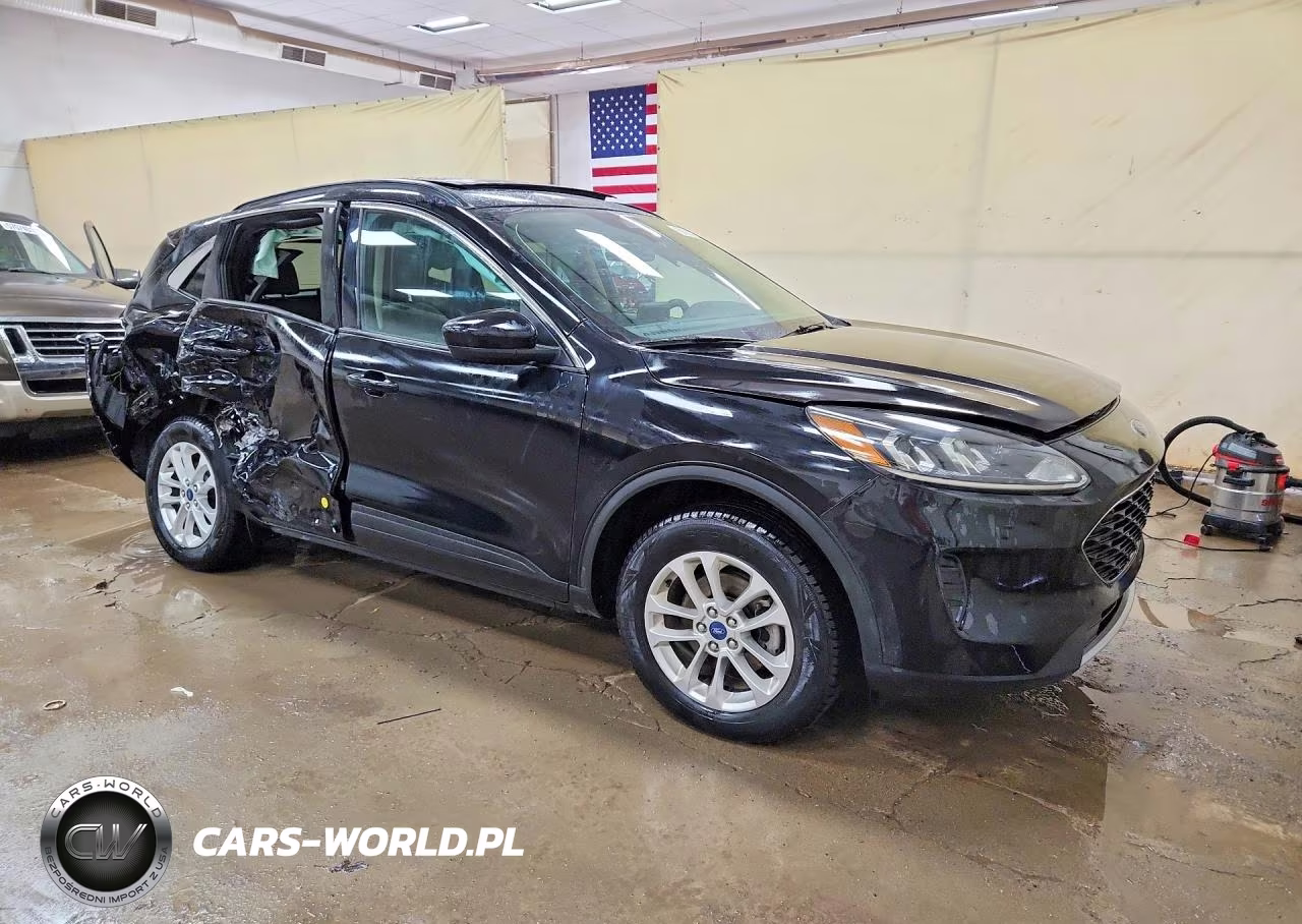 2020 Ford Escape Se VIN:1FMCU9G62LUC19583 - 4