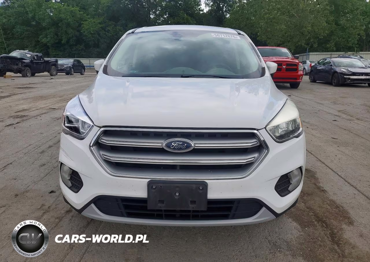 2017 Ford Escape Se VIN:1FMCU9GD2HUD35744 - 5