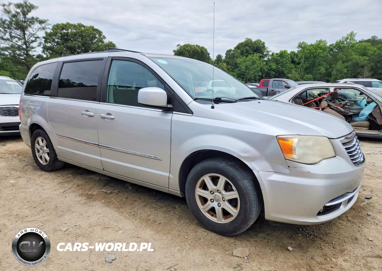 2011 Chrysler Town & Country Touring VIN:2A4RR5DG8BR768359 - 4