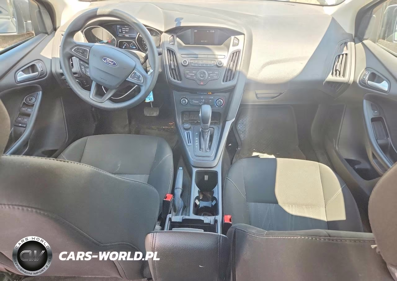 2018 Ford Focus Se VIN:1FADP3F24JL203826 - 8