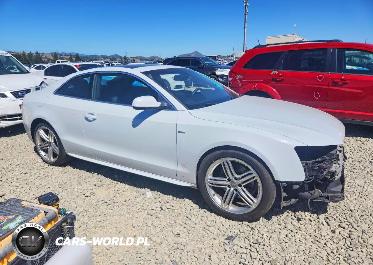 2013 Audi A5 Prestige VIN:WAUWFAFR8DA075529 - 4