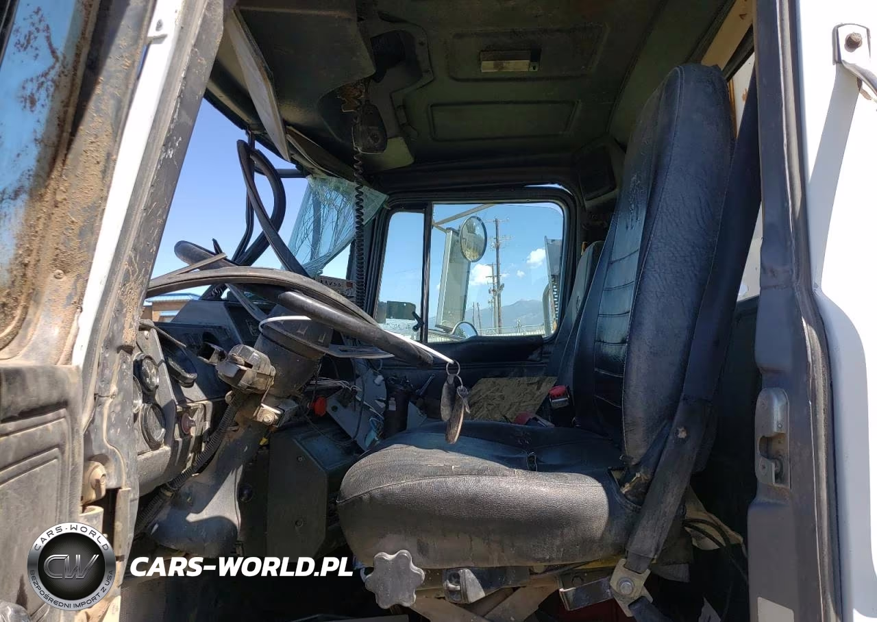 1999 Mack 600 Rd600 VIN:1M2P324C8XM045904 - 5