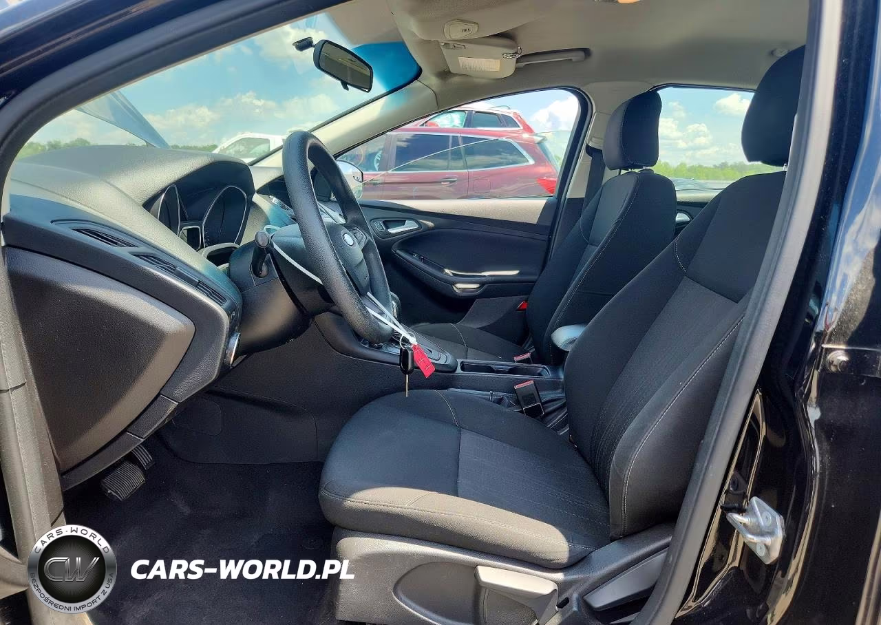 2017 Ford Focus Se VIN:1FADP3FE5HL275865 - 7