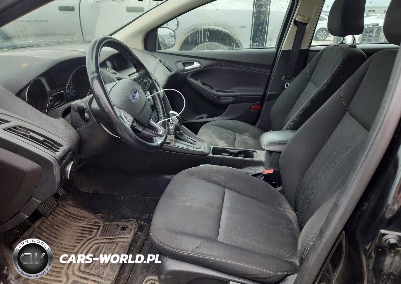 2015 Ford Focus Se VIN:1FADP3K23FL377092 - 7