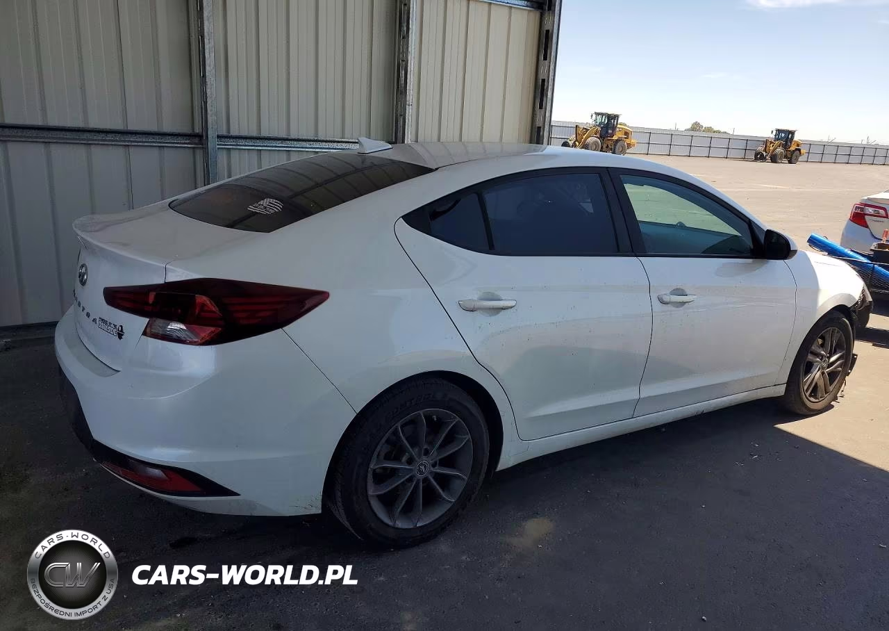 2020 Hyundai Elantra Sel VIN:5NPD84LF5LH548567 - 3