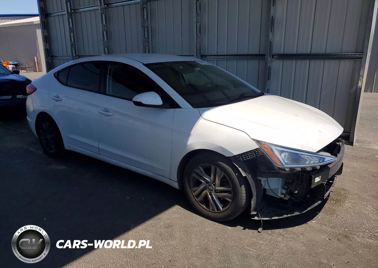 2020 Hyundai Elantra Sel VIN:5NPD84LF5LH548567 - 4