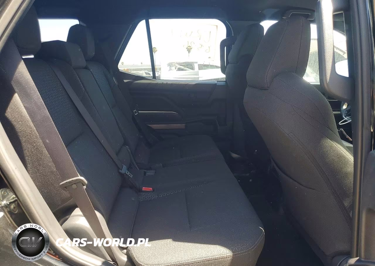 2025 Toyota 4Runner Sr5 VIN:JTEVA5BR1S5038432 - 11