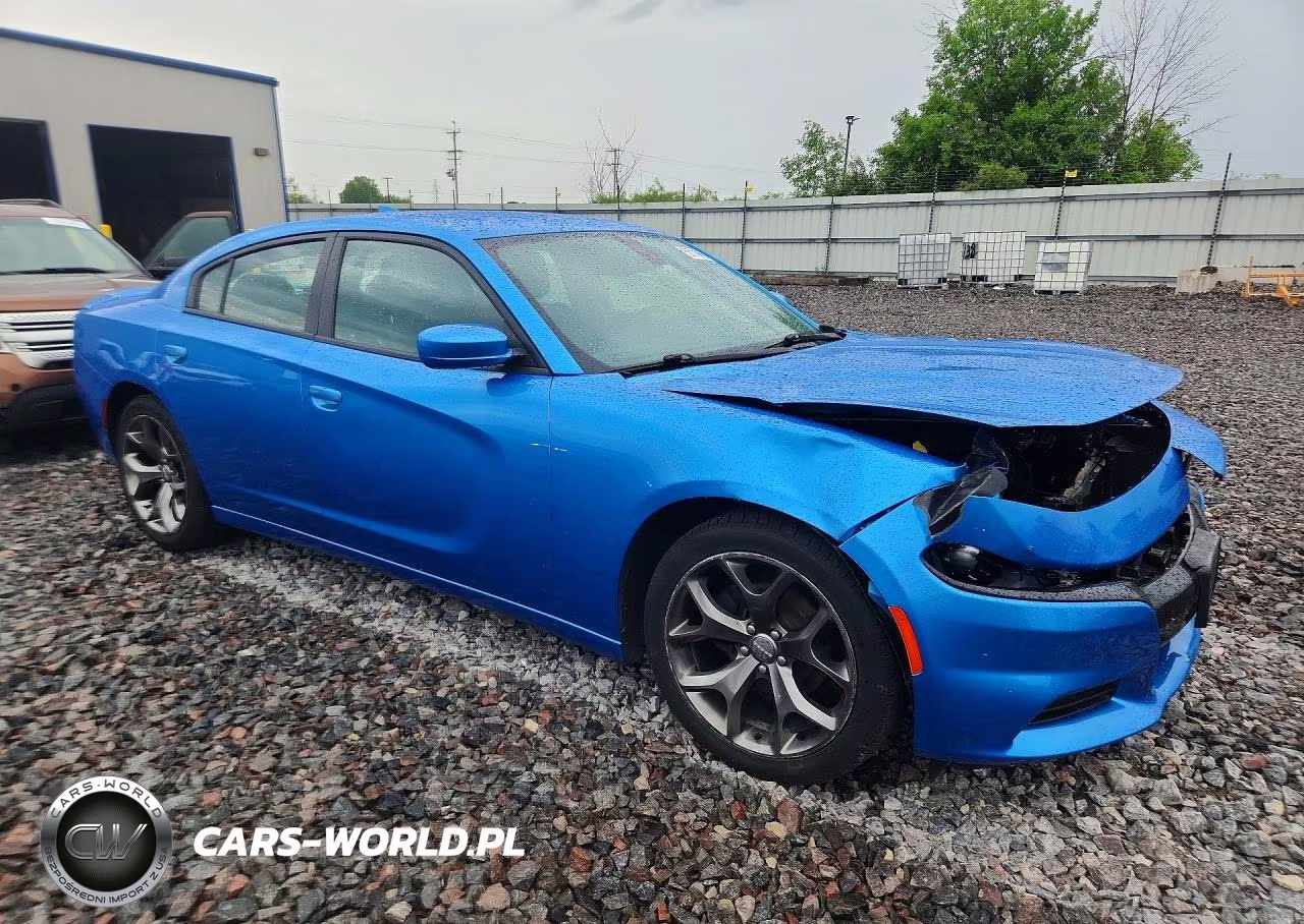 2016 Dodge Charger Sxt VIN:2C3CDXHG0GH166735 - 4