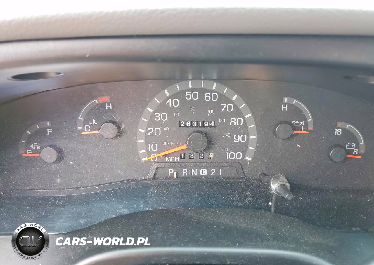 1999 Ford Econoline E150 Van VIN:1FTRE1427XHA02088 - 9