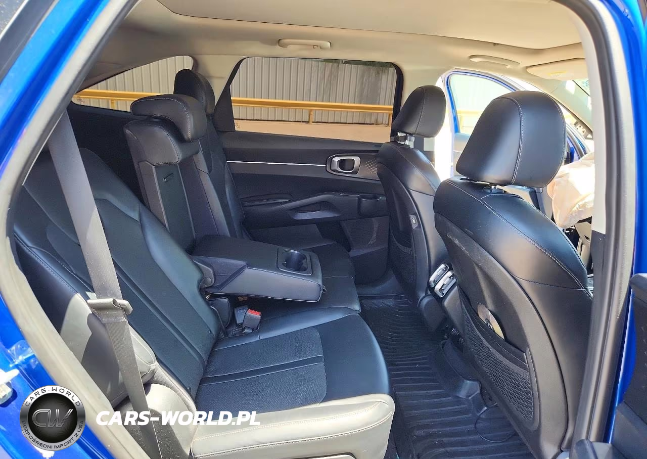 2021 Kia Sorento S VIN:5XYRL4LC0MG008188 - 11