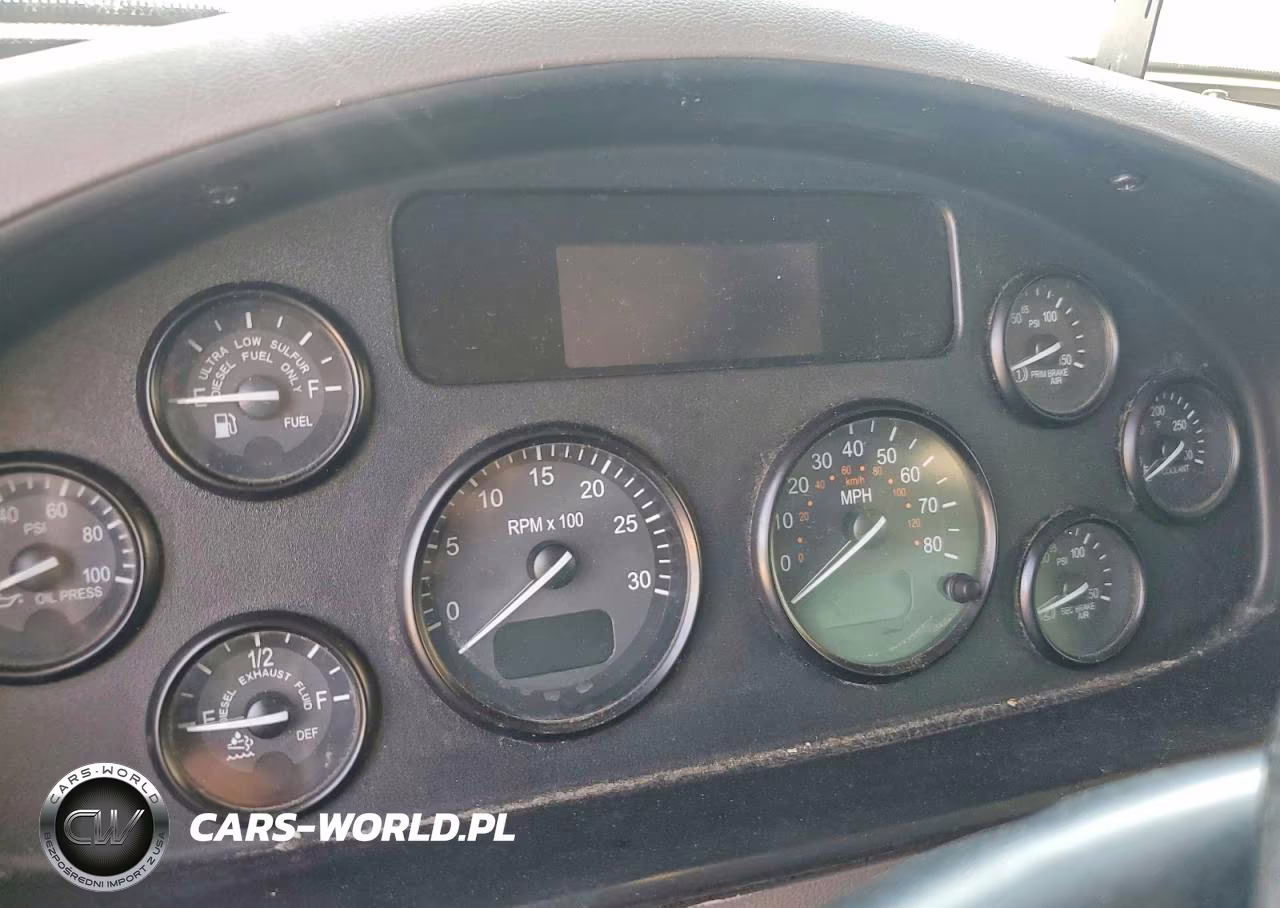 2021 Peterbilt 337 VIN:2NP2HM7X7MM727794 - 8