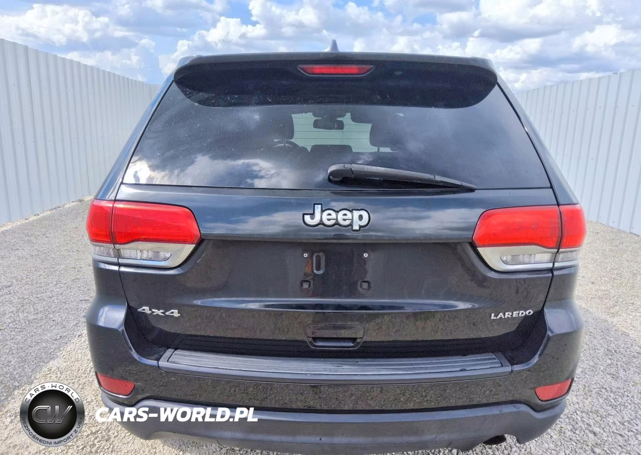 2015 Jeep Grand Cherokee Laredo VIN:1C4RJFAG4FC833391 - 6