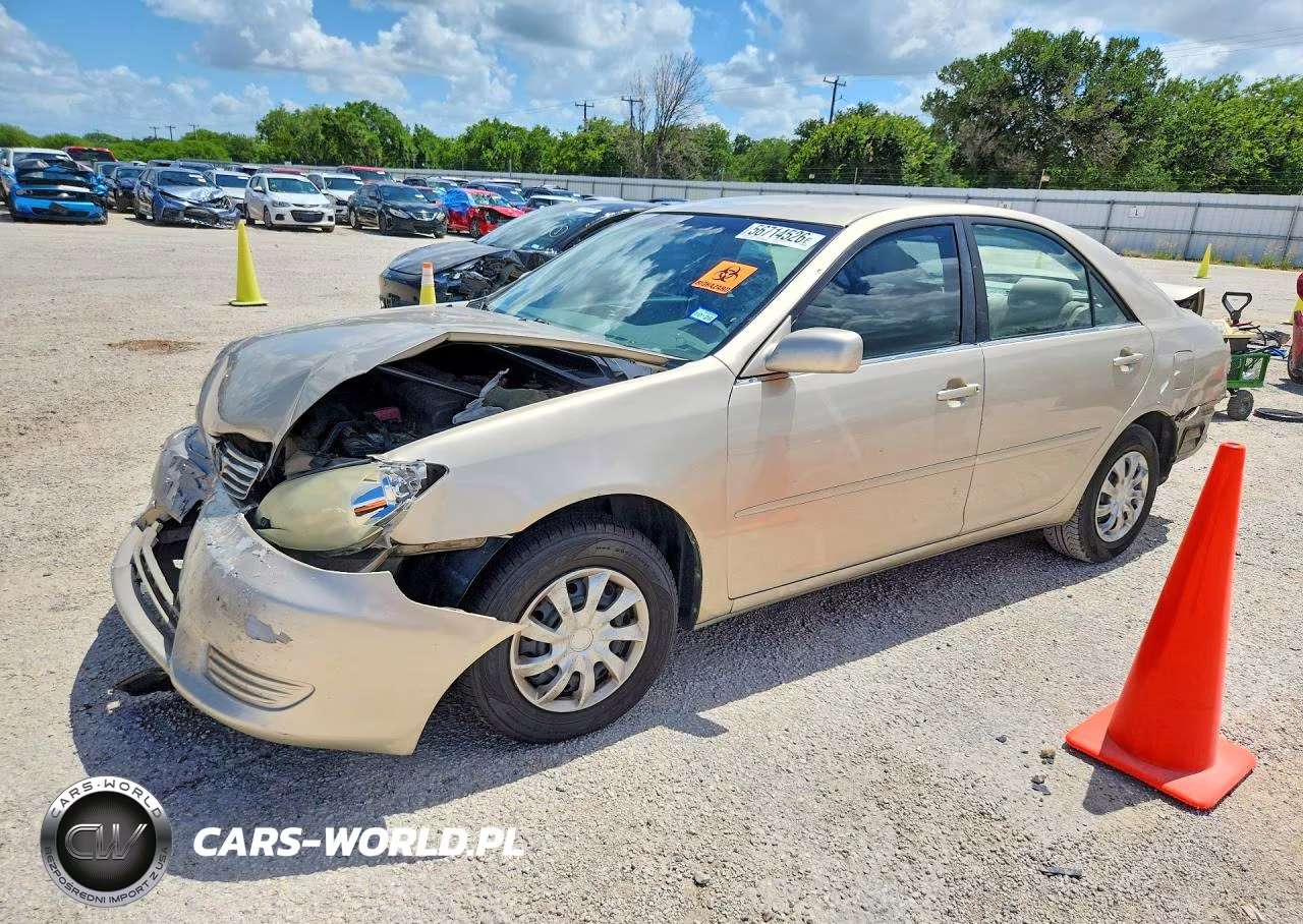 2005 Toyota Camry Le