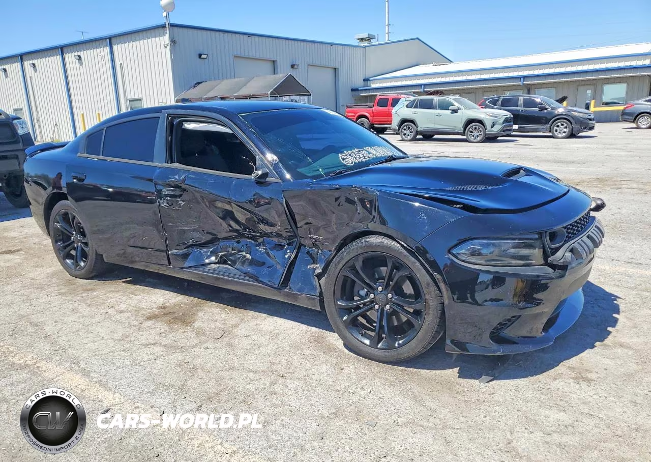 2018 Dodge Charger R VIN:2C3CDXCT1JH188688 - 4