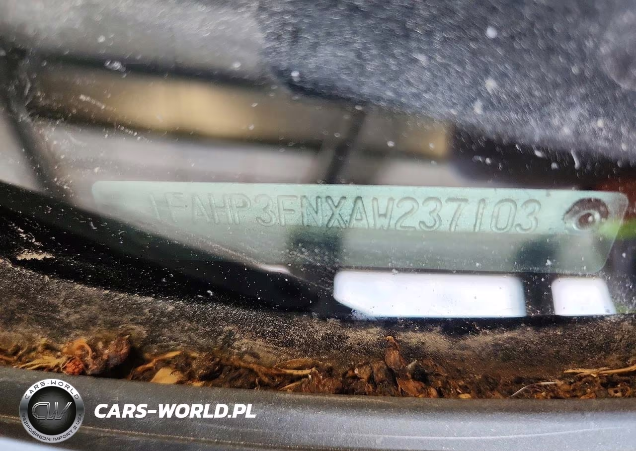 2010 Ford Focus Se VIN:1FAHP3FNXAW237103 - 13