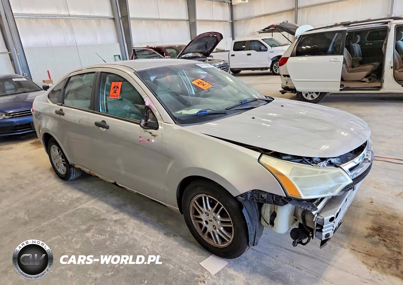 2010 Ford Focus Se VIN:1FAHP3FNXAW237103 - 4