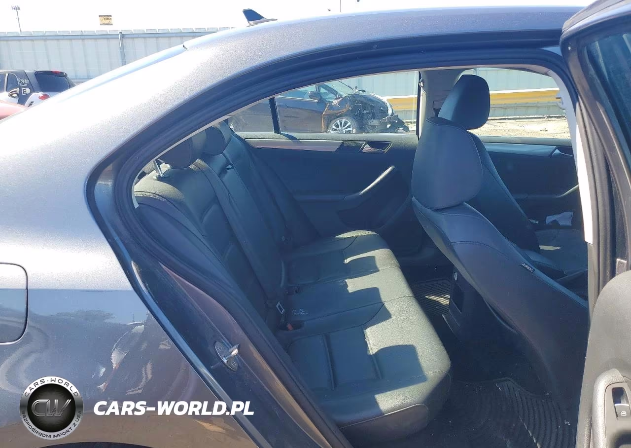 2015 Volkswagen Jetta Se VIN:3VWD07AJ2FM237643 - 10