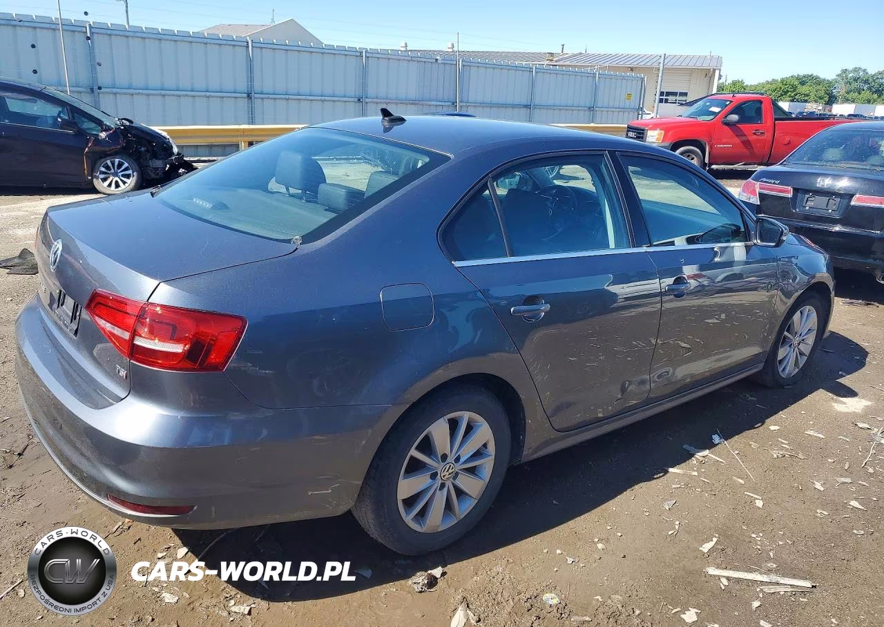 2015 Volkswagen Jetta Se VIN:3VWD07AJ2FM237643 - 3