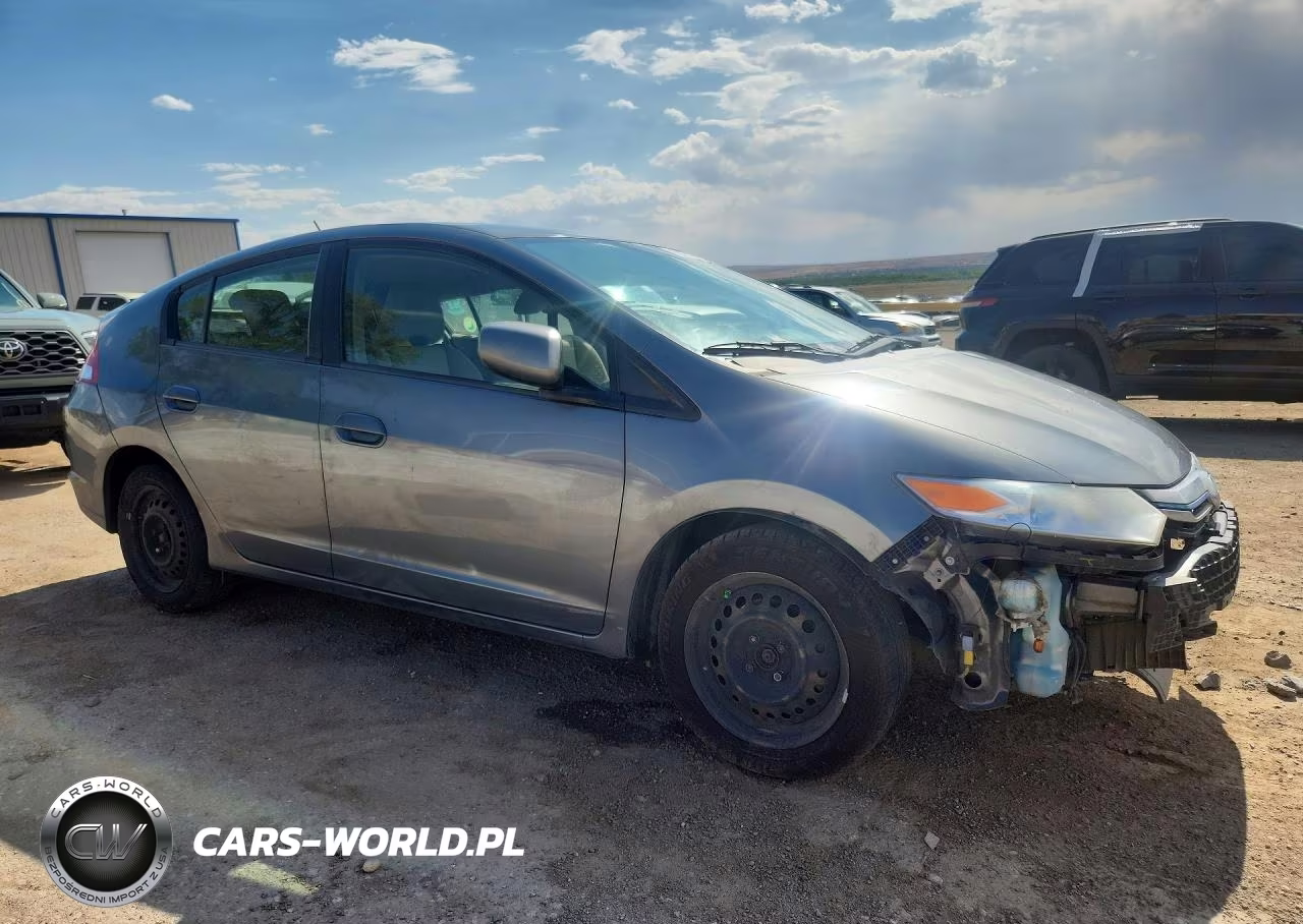 2014 Honda Insight VIN:JHMZE2H30ES000898 - 4