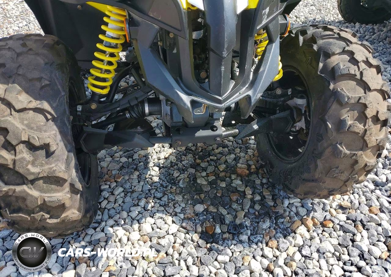 2020 Can-Am Renegade X Mr 570R VIN:3JBMWAV23LJ000192 - 9