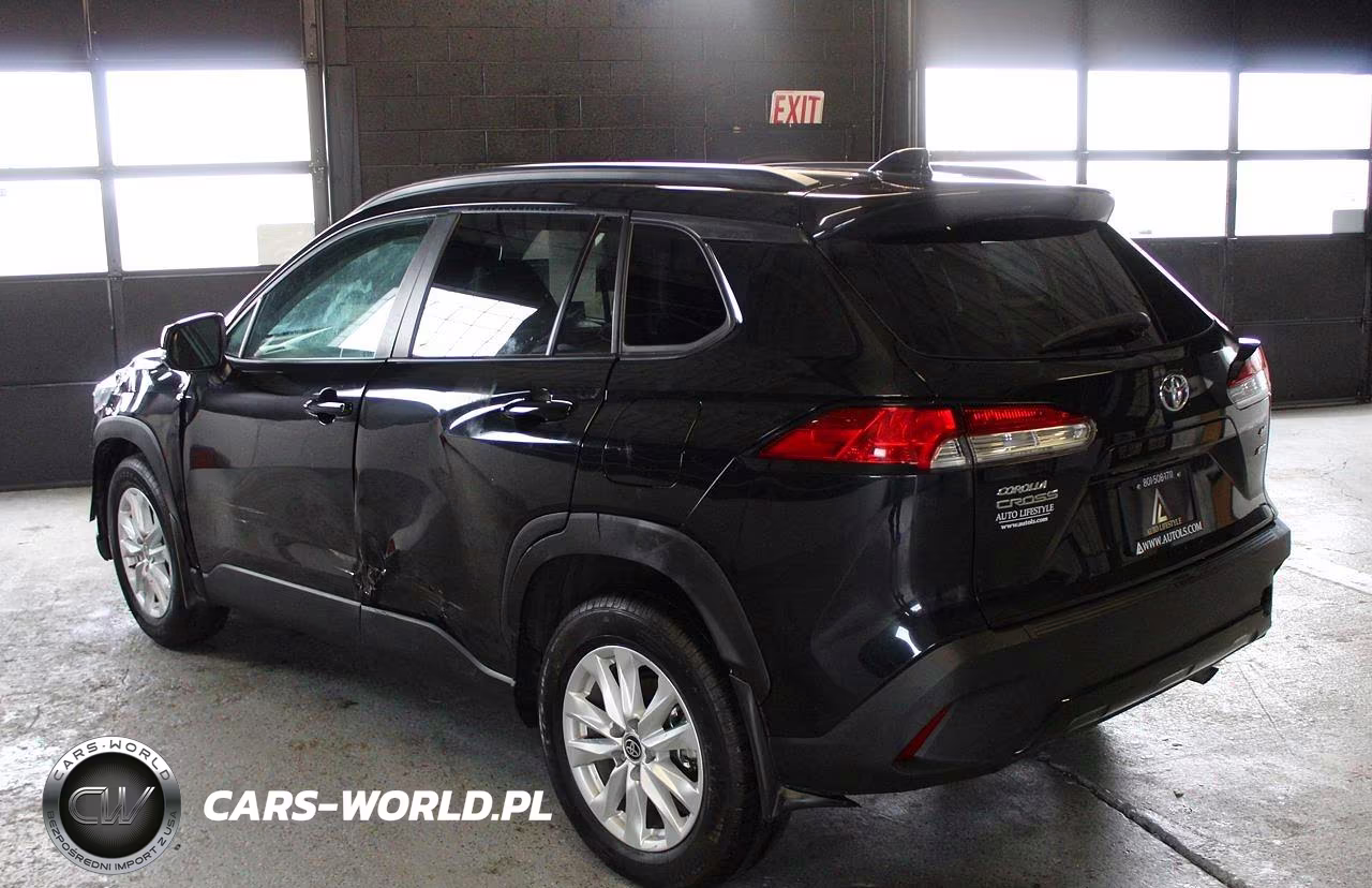 2024 Toyota Corolla Cross Le VIN:7MUBAABG3RV098589 - 4