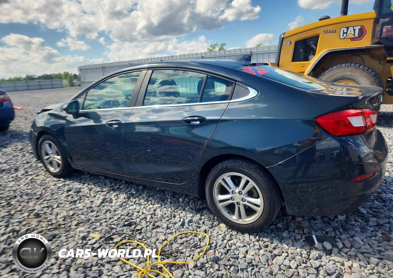 2018 Chevrolet Cruze Lt VIN:1G1BE5SM0J7190326 - 2
