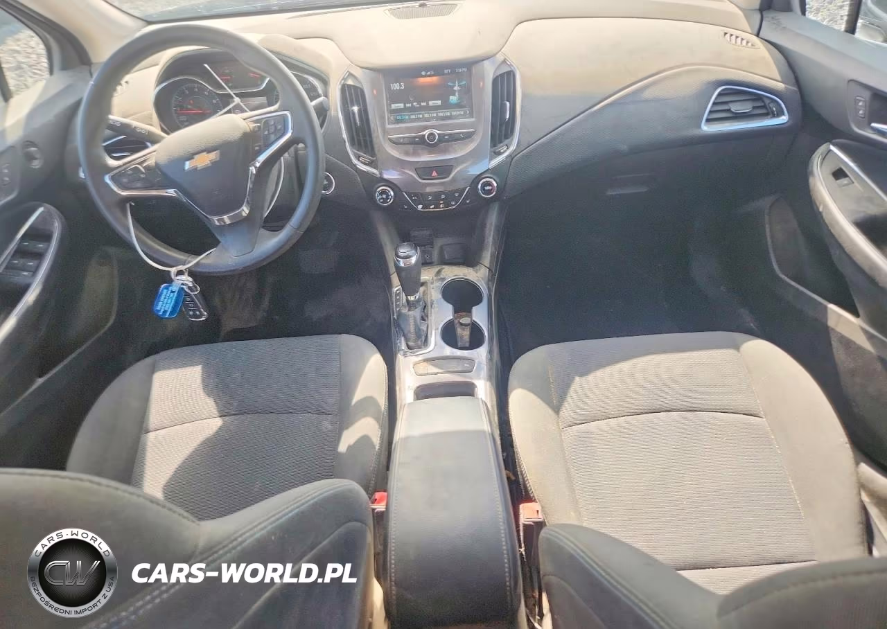 2018 Chevrolet Cruze Lt VIN:1G1BE5SM0J7190326 - 8