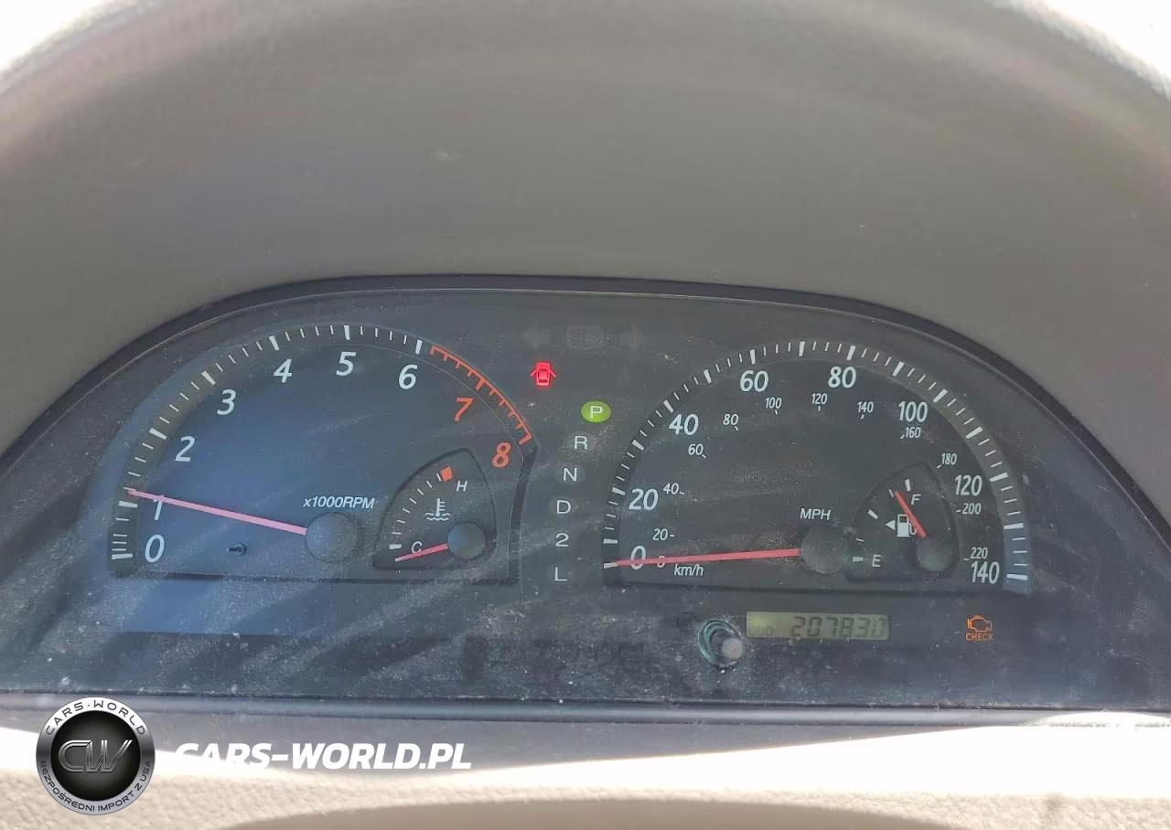 2003 Toyota Camry Le VIN:4T1BE32K63U715643 - 9