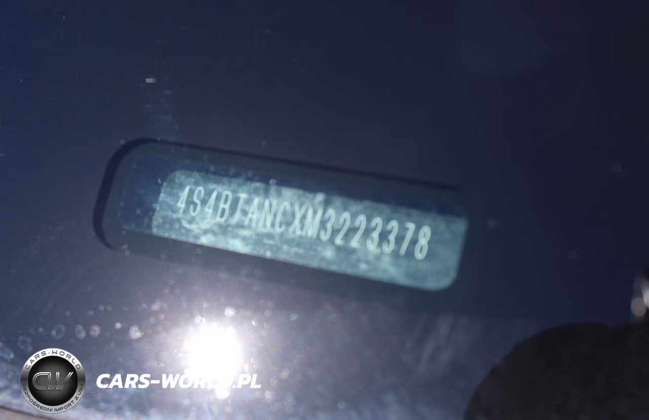 2021 Subaru Outback Limited VIN:4S4BTANCXM3223378 - 10