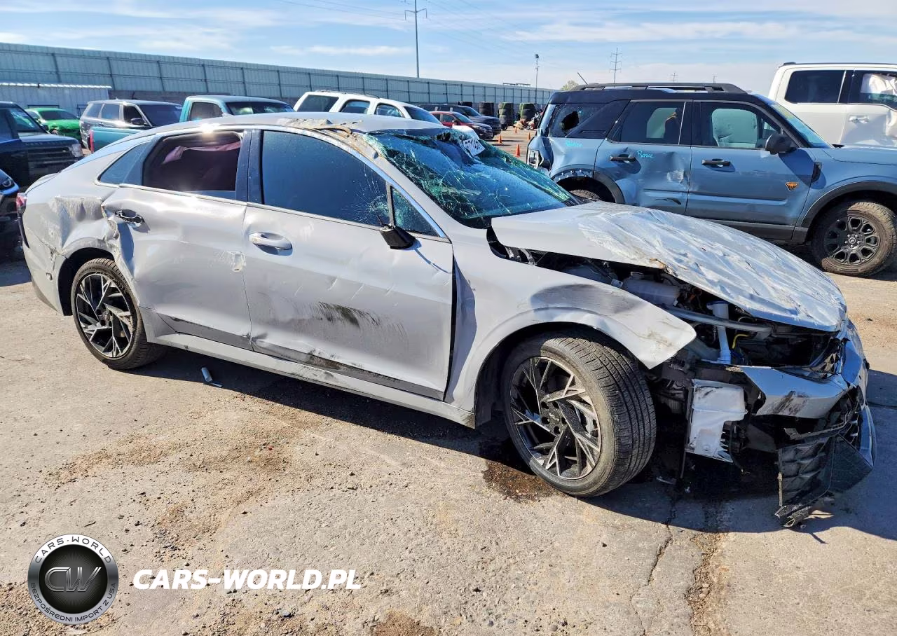 2026 Kia K5 Gt Line VIN:KNAG64J78T5496010 - 4