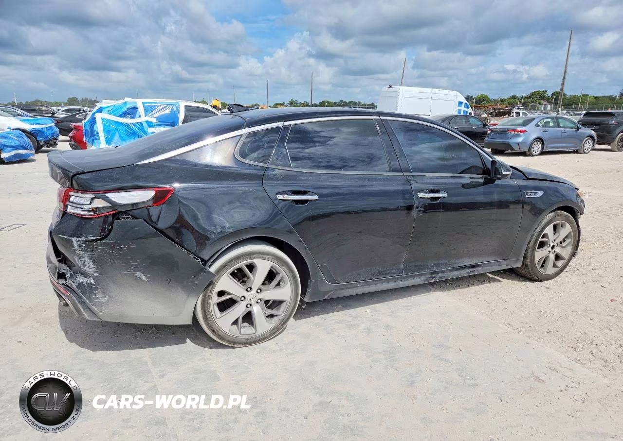 2018 Kia Optima Sx VIN:5XXGW4L20JG214777 - 3