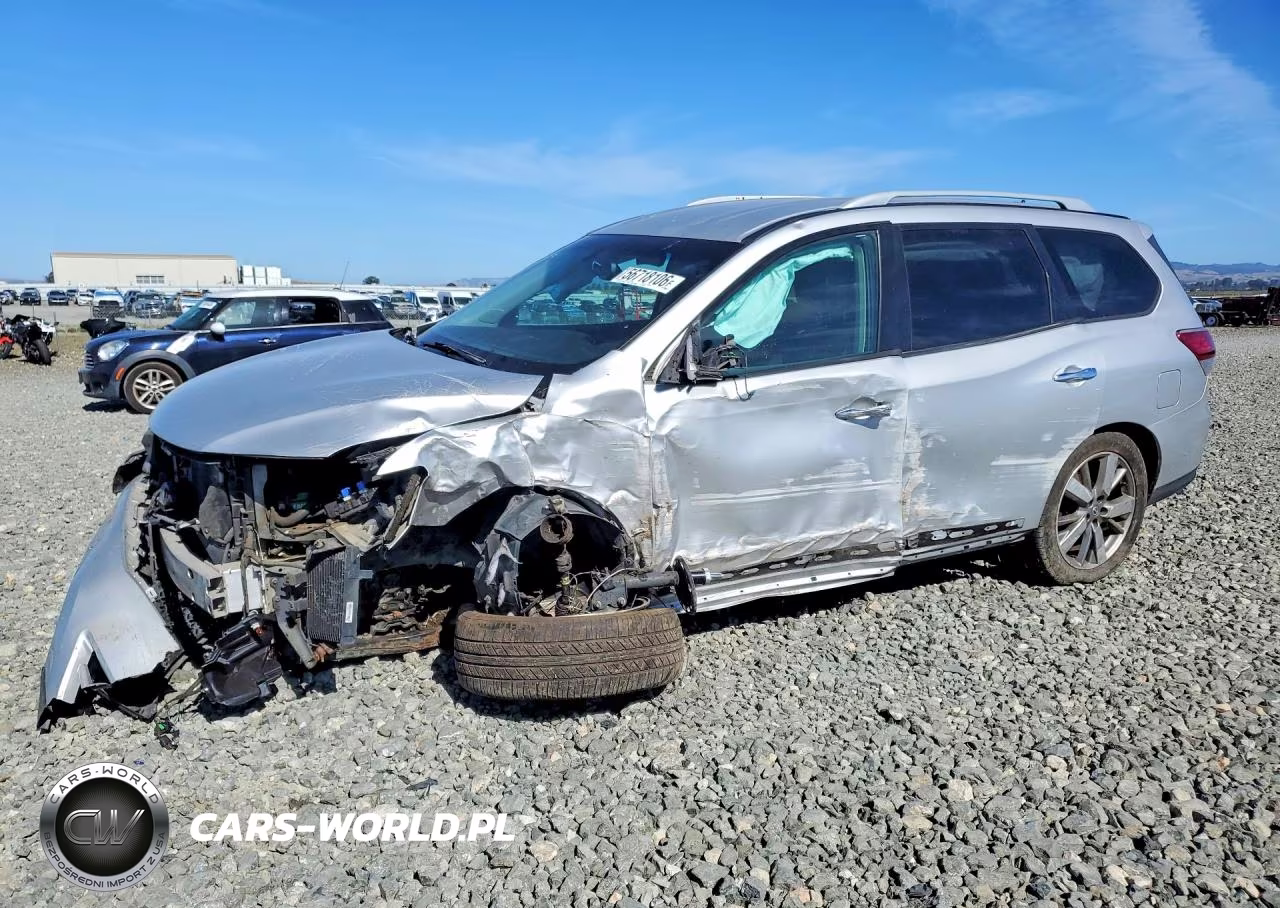 2013 Nissan Pathfinder S