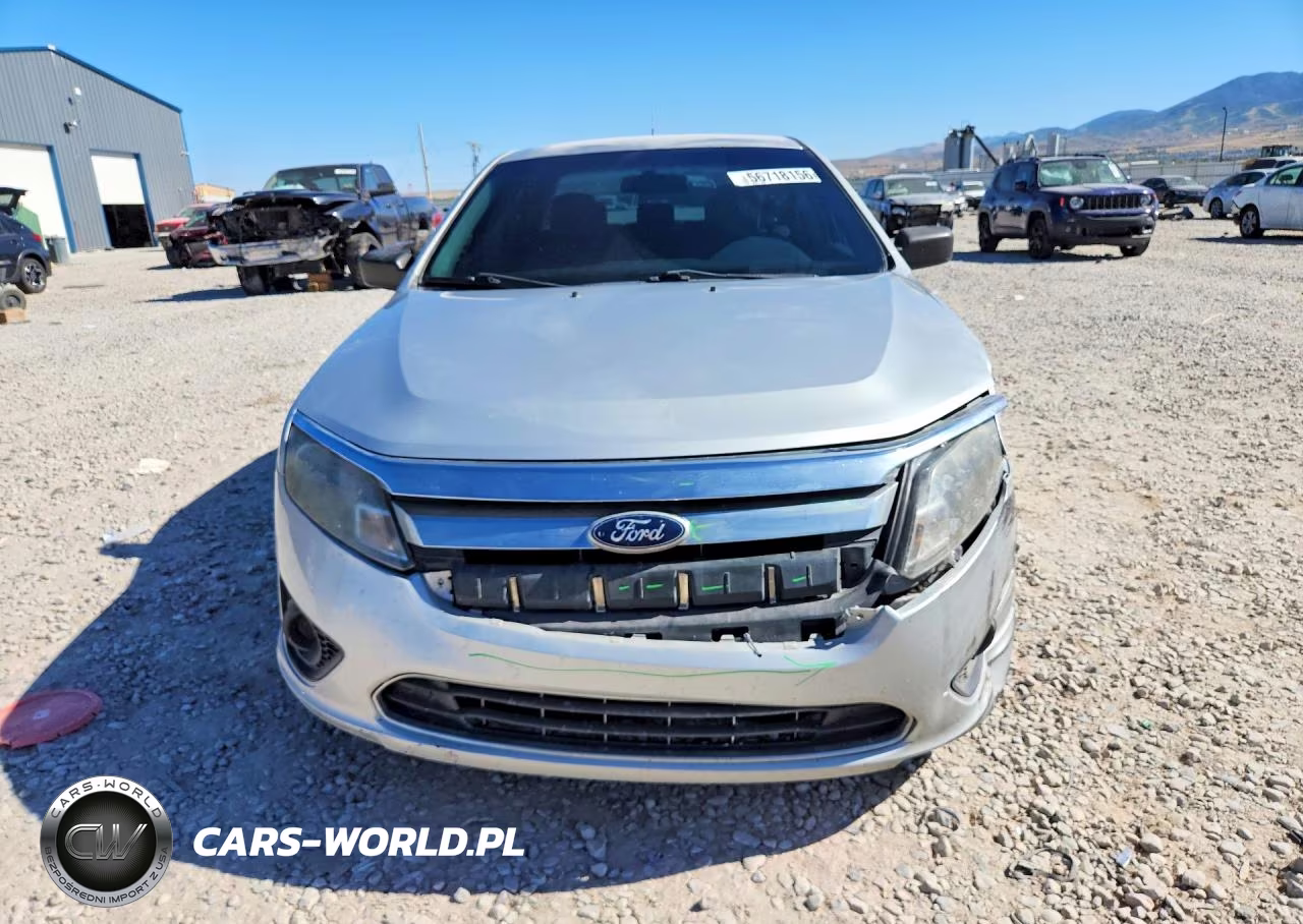 2010 Ford Fusion S VIN:3FAHP0GA3AR395151 - 5