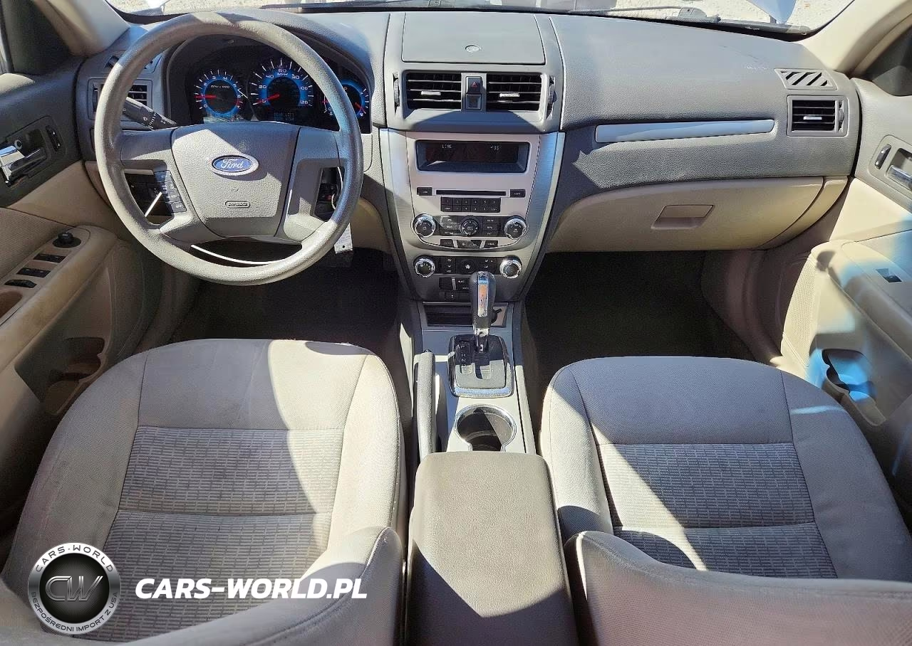 2010 Ford Fusion S VIN:3FAHP0GA3AR395151 - 8