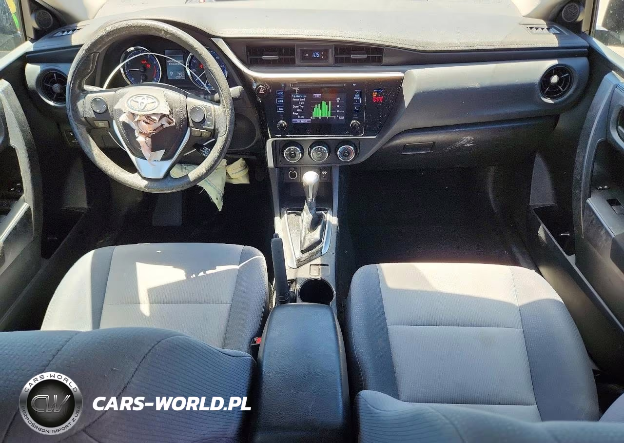 2018 Toyota Corolla L VIN:2T1BURHE1JC048356 - 8