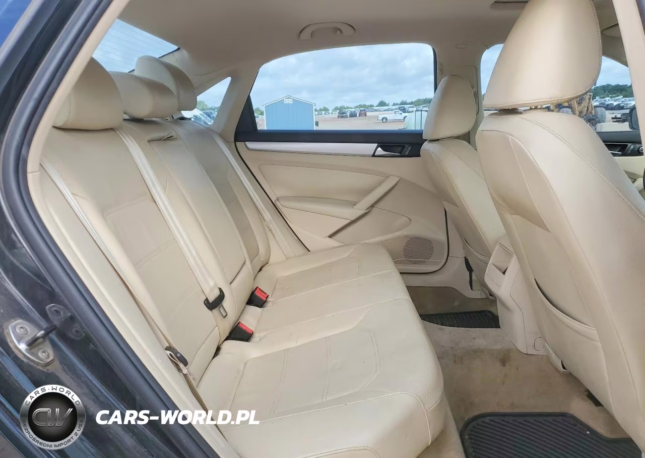 2012 Volkswagen Passat Se VIN:1VWBH7A35CC105801 - 10