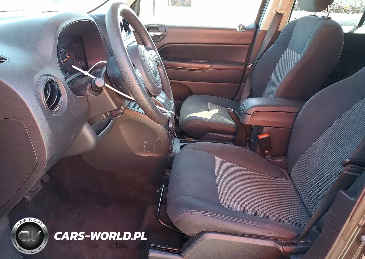 2015 Jeep Patriot Sport VIN:1C4NJPBA1FD313061 - 7