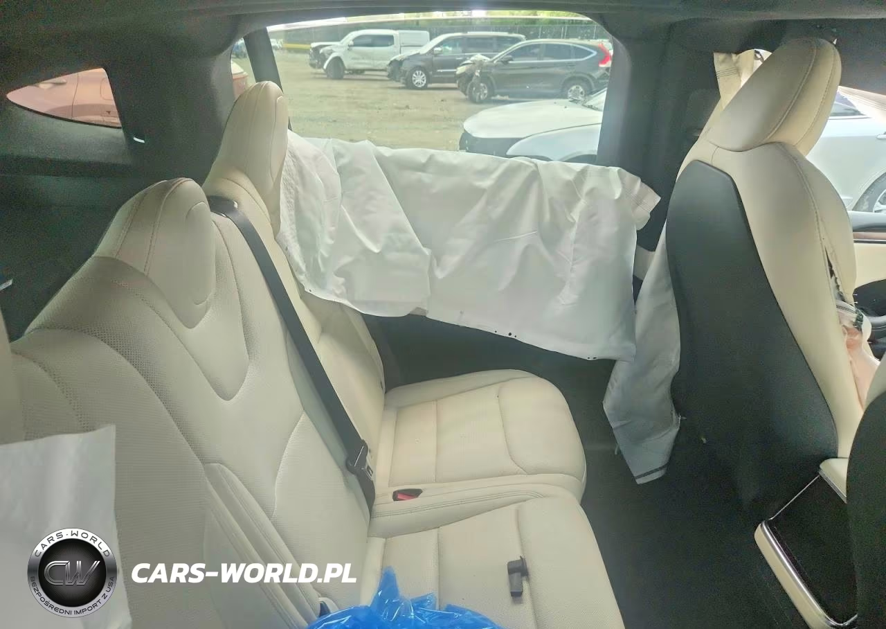2023 Tesla Model X VIN:7SAXCAE58PF389713 - 11