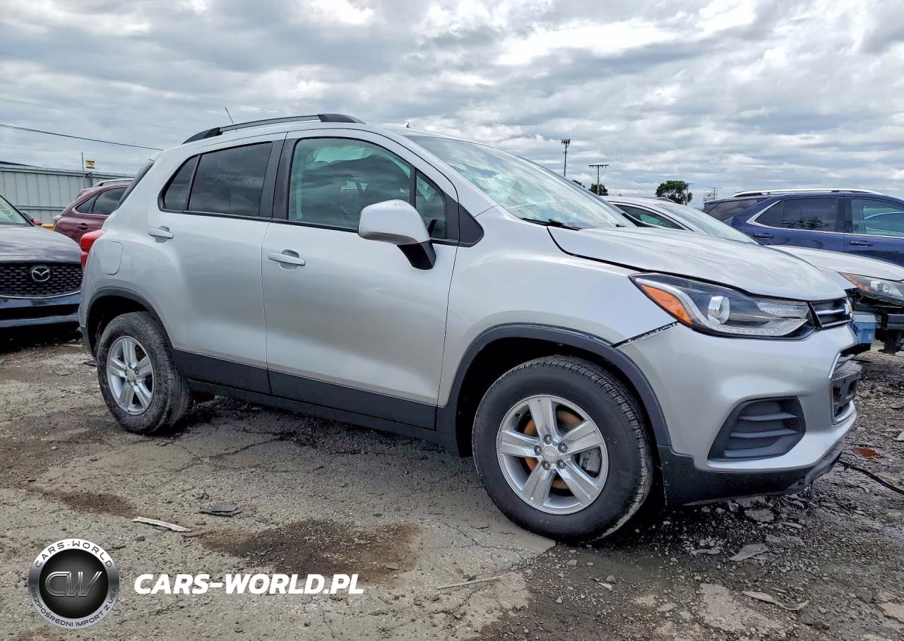 2022 Chevrolet Trax 1Lt VIN:KL7CJPSM1NB512474 - 4