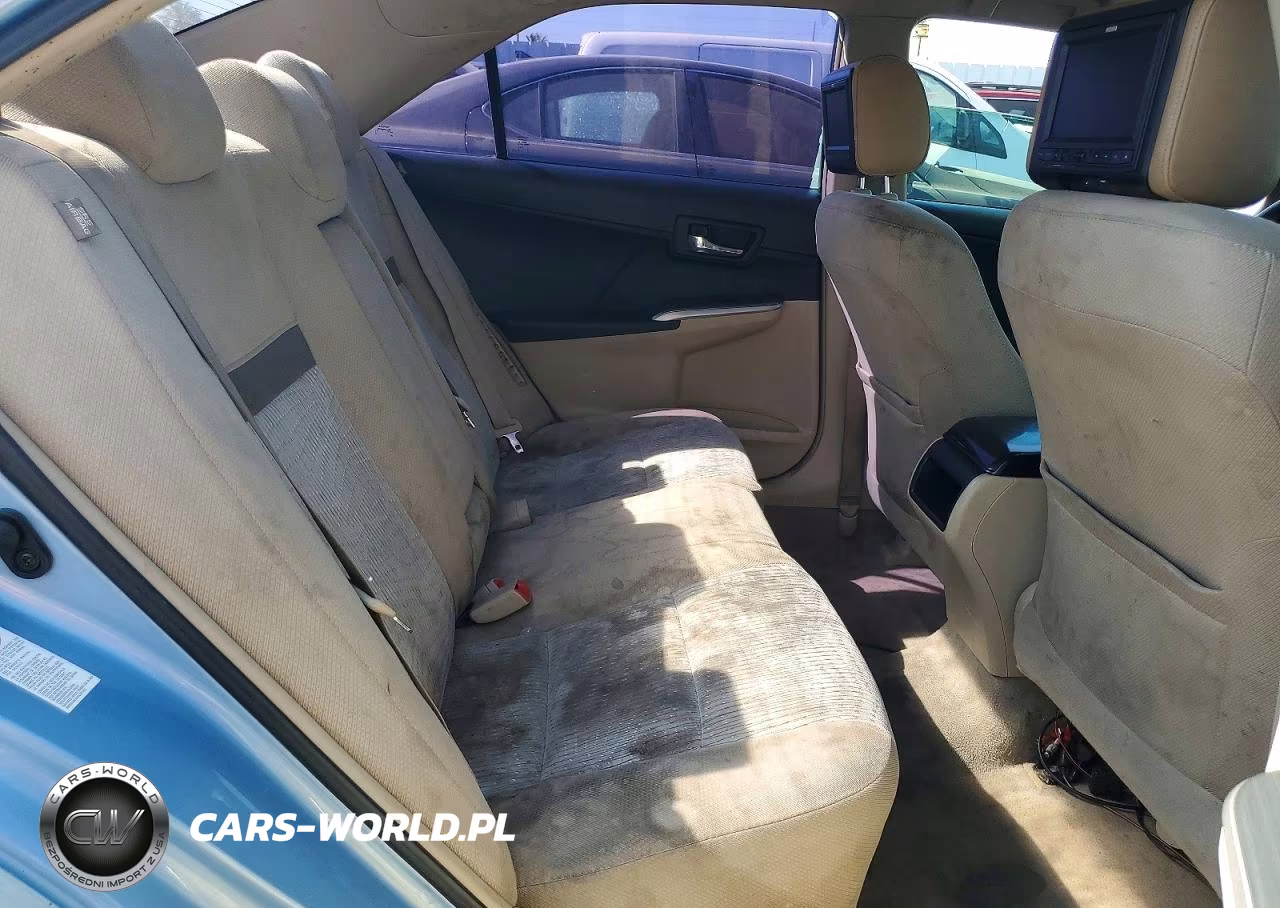 2012 Toyota Camry Hybrid Le VIN:4T1BD1FK3CU036849 - 10