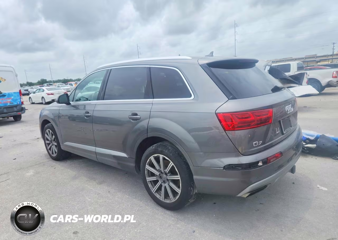 2017 Audi Q7 Prestige VIN:WA1VAAF70HD058427 - 2