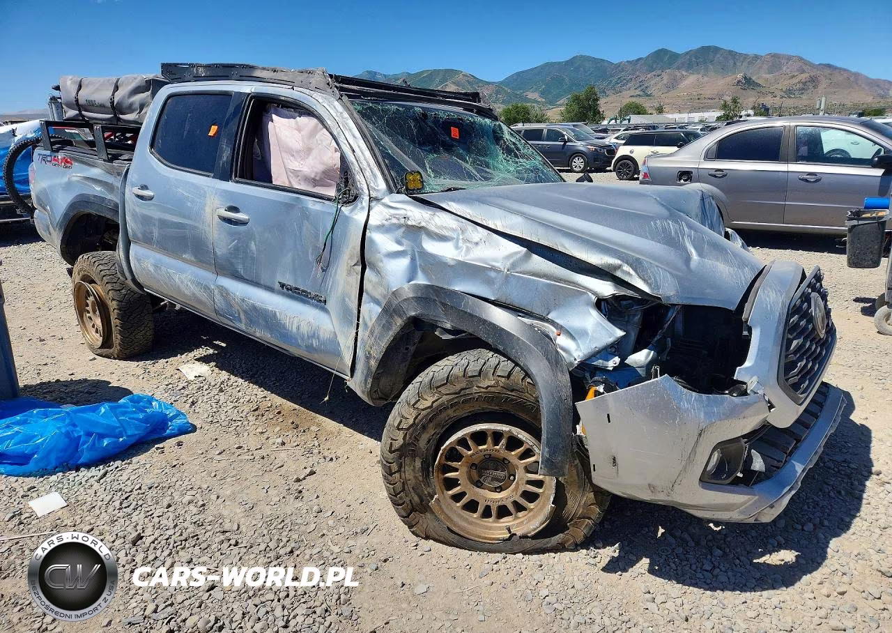2022 Toyota Tacoma Trd Off-Road VIN:3TMCZ5AN3NM496927 - 4