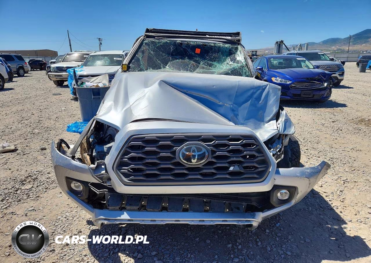2022 Toyota Tacoma Trd Off-Road VIN:3TMCZ5AN3NM496927 - 5