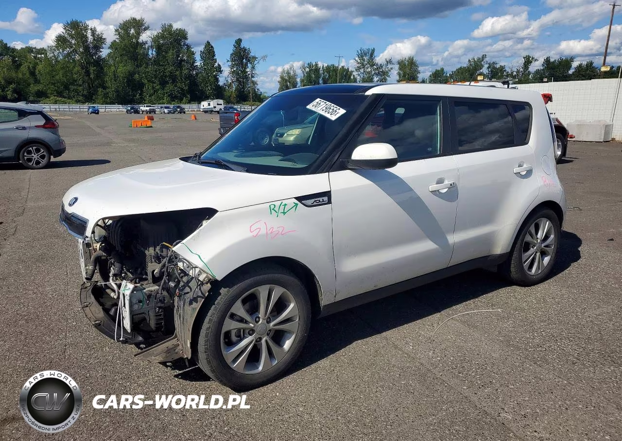 2015 Kia Soul +