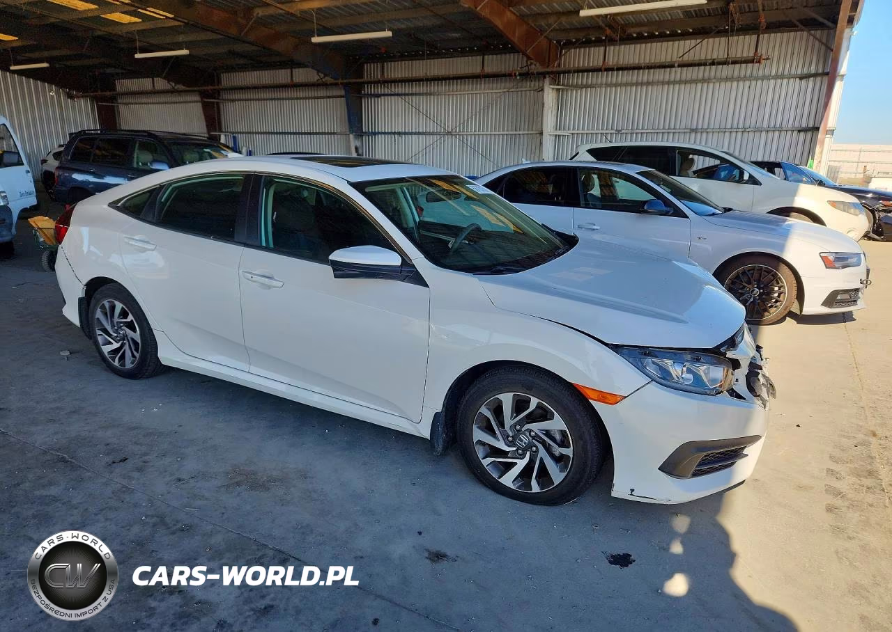 2018 Honda Civic Ex VIN:19XFC2F73JE207217 - 4