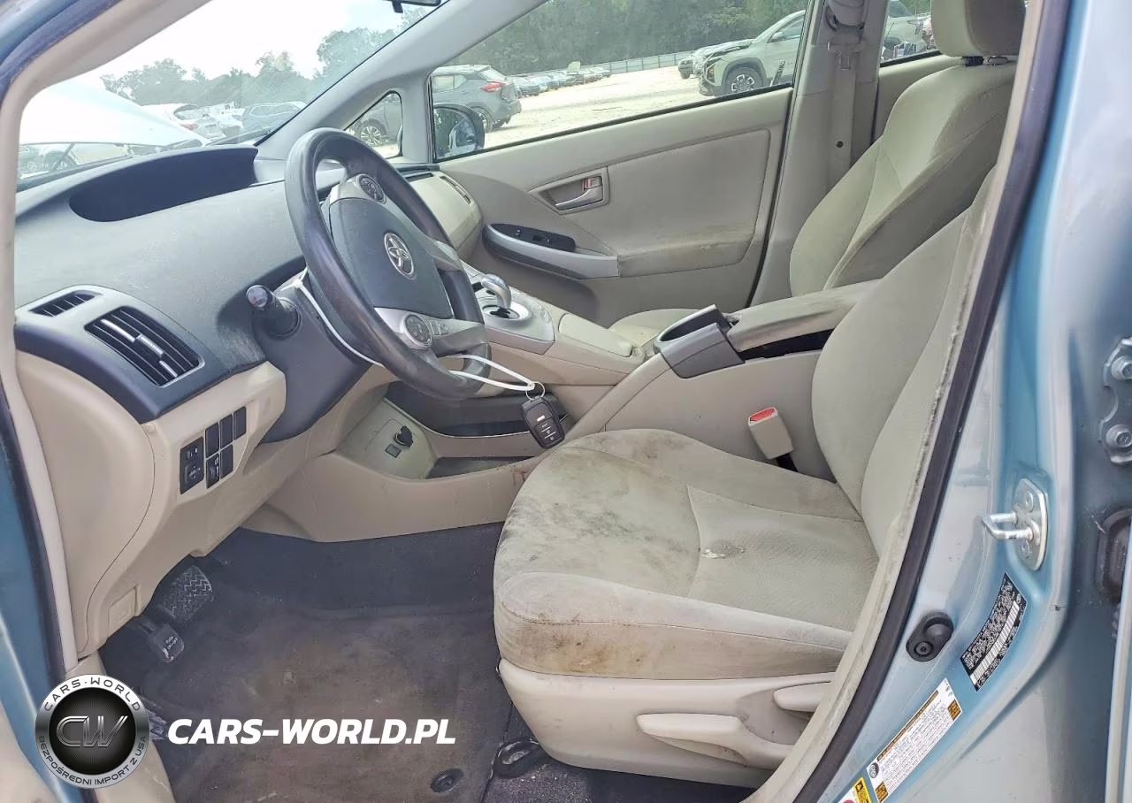 2014 Toyota Prius Three VIN:JTDKN3DU4E1818180 - 7
