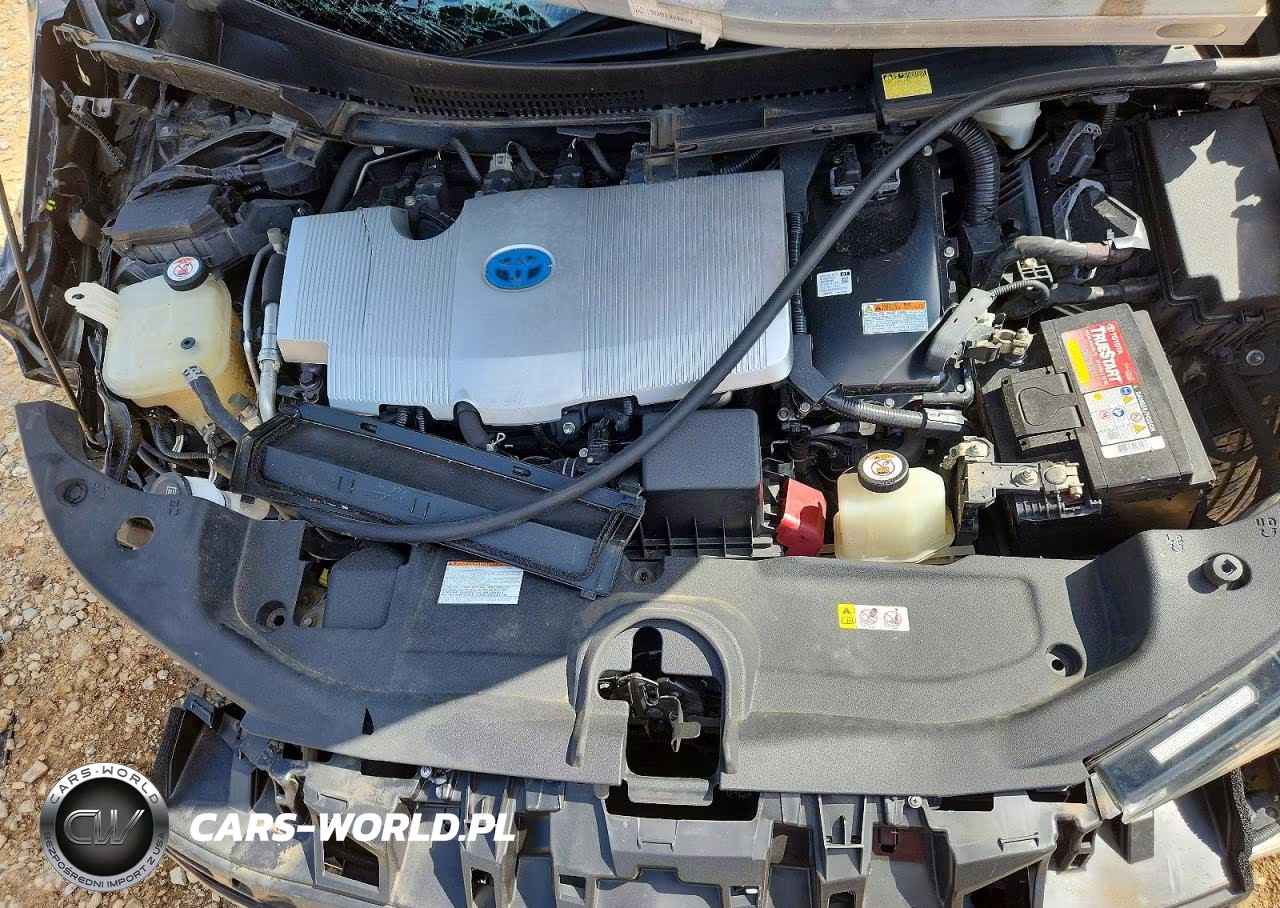 2018 Toyota Prius Two VIN:JTDKBRFU1J3069121 - 11