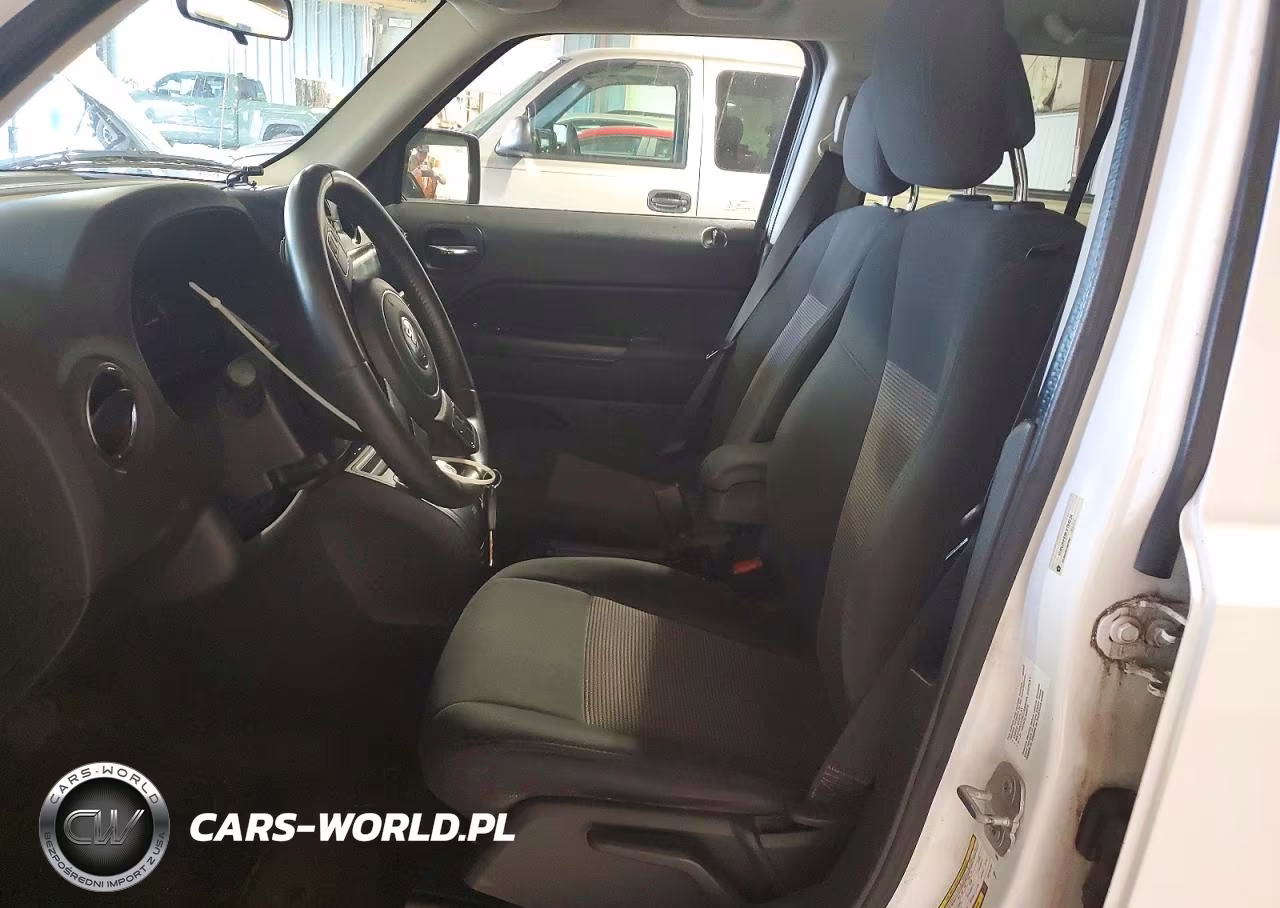 2014 Jeep Patriot Latitude VIN:1C4NJRFB8ED784234 - 7